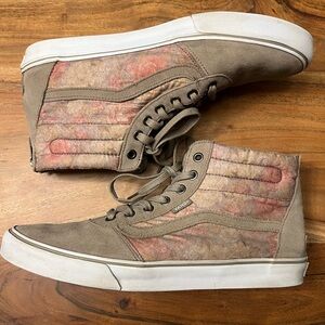 Vans Old Skool Sk8Hi Floral Quilted Zip Laced High Top Shoes